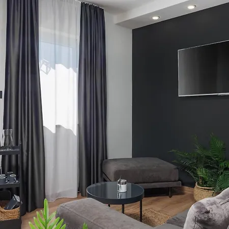 Mystic Place - 1 - Happy Apartamento *