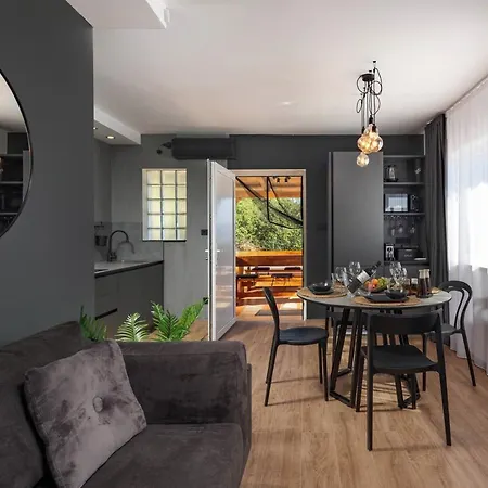 Mystic Place - 1 - Happy Apartamento