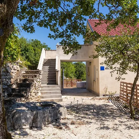 Mystic Place With Jacuzzi And Sea View - Happy