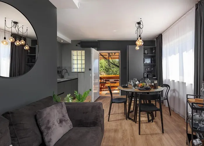 Mystic Place - 1 - Happy Apartamento